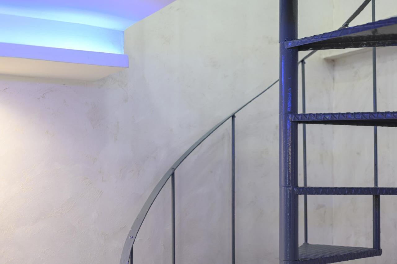 La Magnifica Napoli Apartments Gold House Zewnętrze zdjęcie