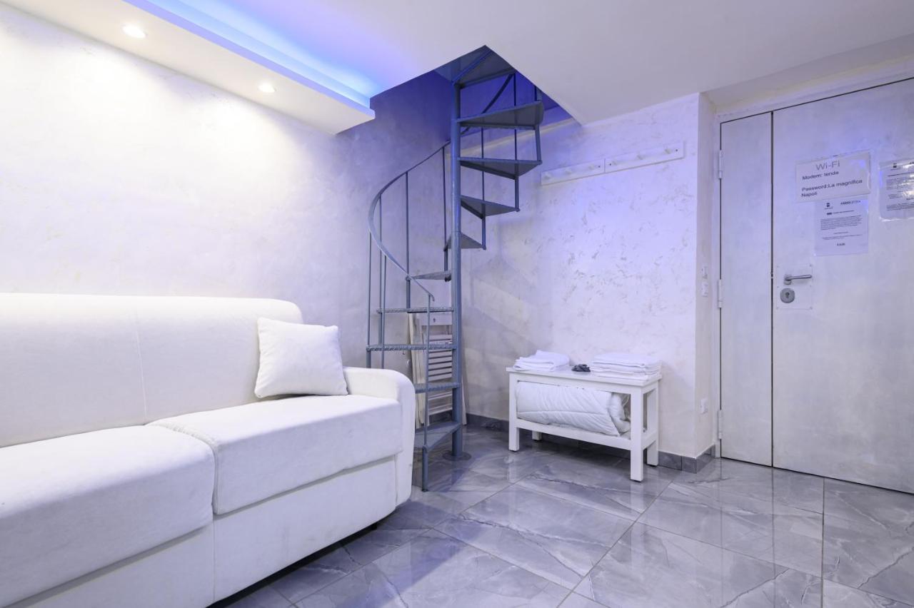 La Magnifica Napoli Apartments Gold House Zewnętrze zdjęcie